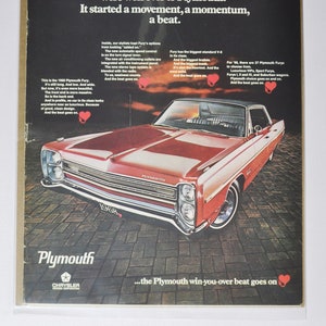 Grande pubblicità per auto 1968 Plymouth Fury (azienda automobilistica Chrysler vecchia pubblicità fotografica classica parti brochure stampata concessionario concessionaria USA US auto)