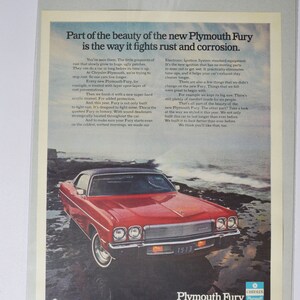 Grande pubblicità per auto 1973 Plymouth Fury (azienda automobilistica Chrysler vecchia pubblicità fotografica classica parti brochure stampata concessionario concessionaria auto garage)
