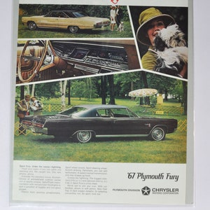Grote autoadvertentie 1967 Plymouth Sport Fury (motorbedrijf chrysler oude klassieke fotoadvertentie onderdelen gedrukte brochure dealer VS Amerikaanse autosport)