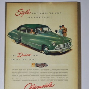 Grote autoadvertentie Oldsmobile (GM-bedrijf klassieke oude fotoadvertentie onderdelen gedrukte brochure olds USA Eighty-Eight Ninety-Eight 88 98 luxe VS)