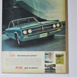 Grote autoadvertentie 1964 Oldsmobile Jetstar (GM General Motors klassieke oude fotoadvertentie onderdelen gedrukte brochure olds auto raketactie VS 1)