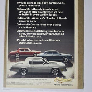 Pubblicità di auto di grandi dimensioni Oldsmobile Delta 88 / Cutlass Supreme / Brougham Sedan (vecchia pubblicità fotografica classica della società GM, parti, brochure stampate)