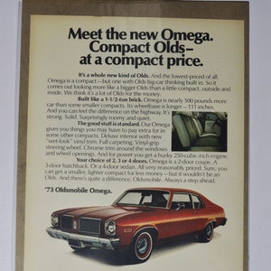 Pubblicità di auto di grandi dimensioni 1973 Oldsmobile Omega (GM General Motors classica vecchia foto pubblicità parti brochure stampata olds auto rocket compact USA US)