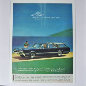 Grote autoadvertentie 1966 Oldsmobile Vista-Cruiser (GM General Motors klassieke oude fotoadvertentie onderdelen brochure afdrukken olds auto stationwagen)