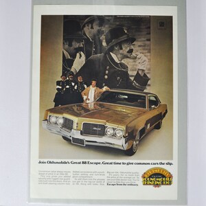 Pubblicità di un'auto di grandi dimensioni, Oldsmobile Delta 88 del 1969 (vecchia pubblicità fotografica classica della GM, brochure stampata di parti, Olds Toronto, ispirata al razzo USA)