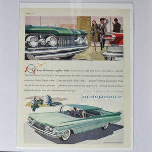 Grande pubblicità per auto 1959 Oldsmobile Dynamic 88 Holiday Sports Sedan (vecchia pubblicità fotografica classica della GM General Motors, concessionaria Olds USA)