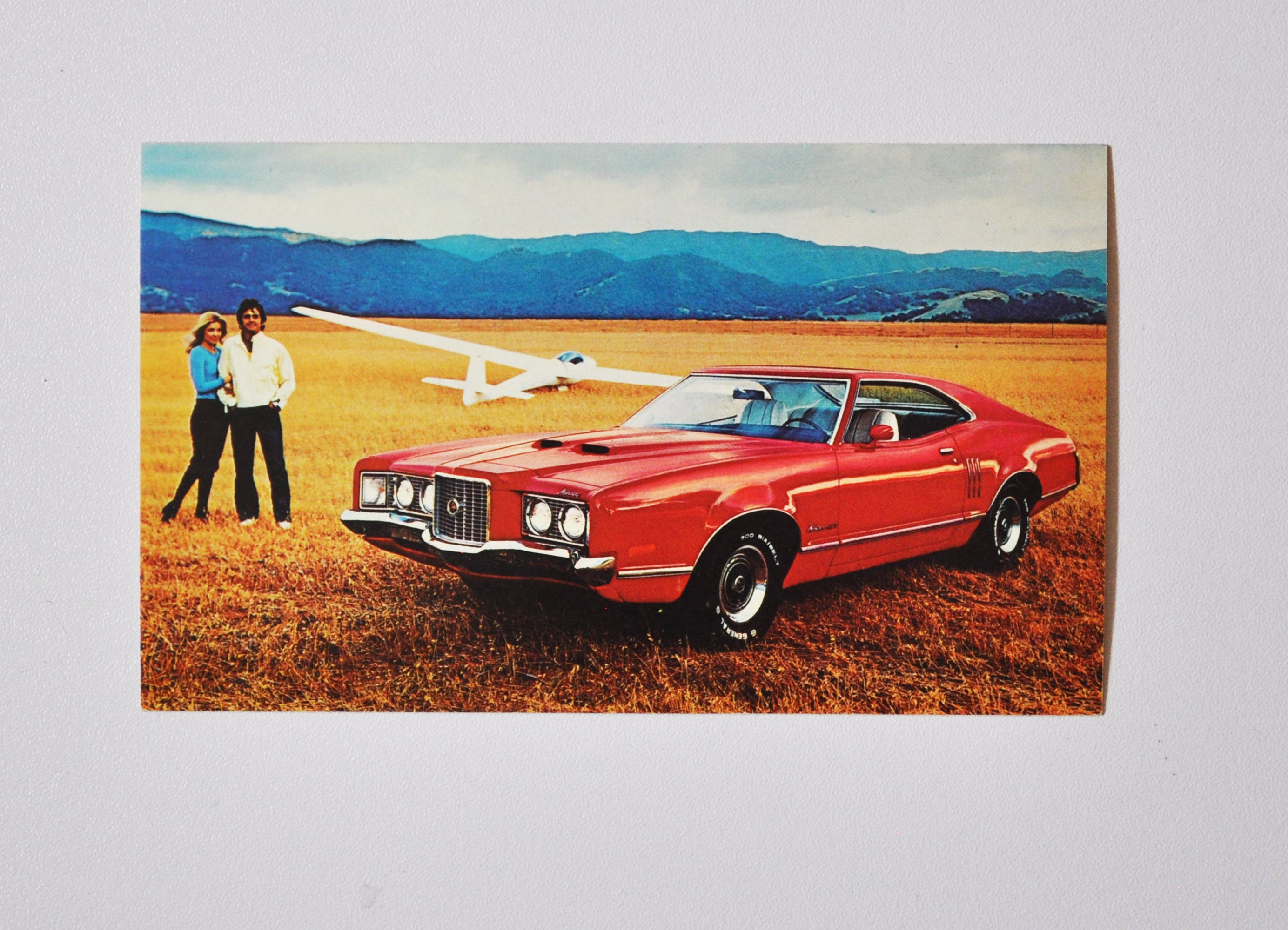 Mercury Postcard - 1972 Mercury Montego 2Door (autodealer autodealer postkaart advertentie klassiek retro oude Amerikaanse Lincoln Ford Motors)