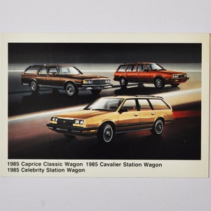 Chevrolet Postcard - 1985 Caprice Classic Wagon Cavalier Celebrity (concesionario de automóviles tarjeta de concesionario de automóviles antiguo General Motors GM Chevy)