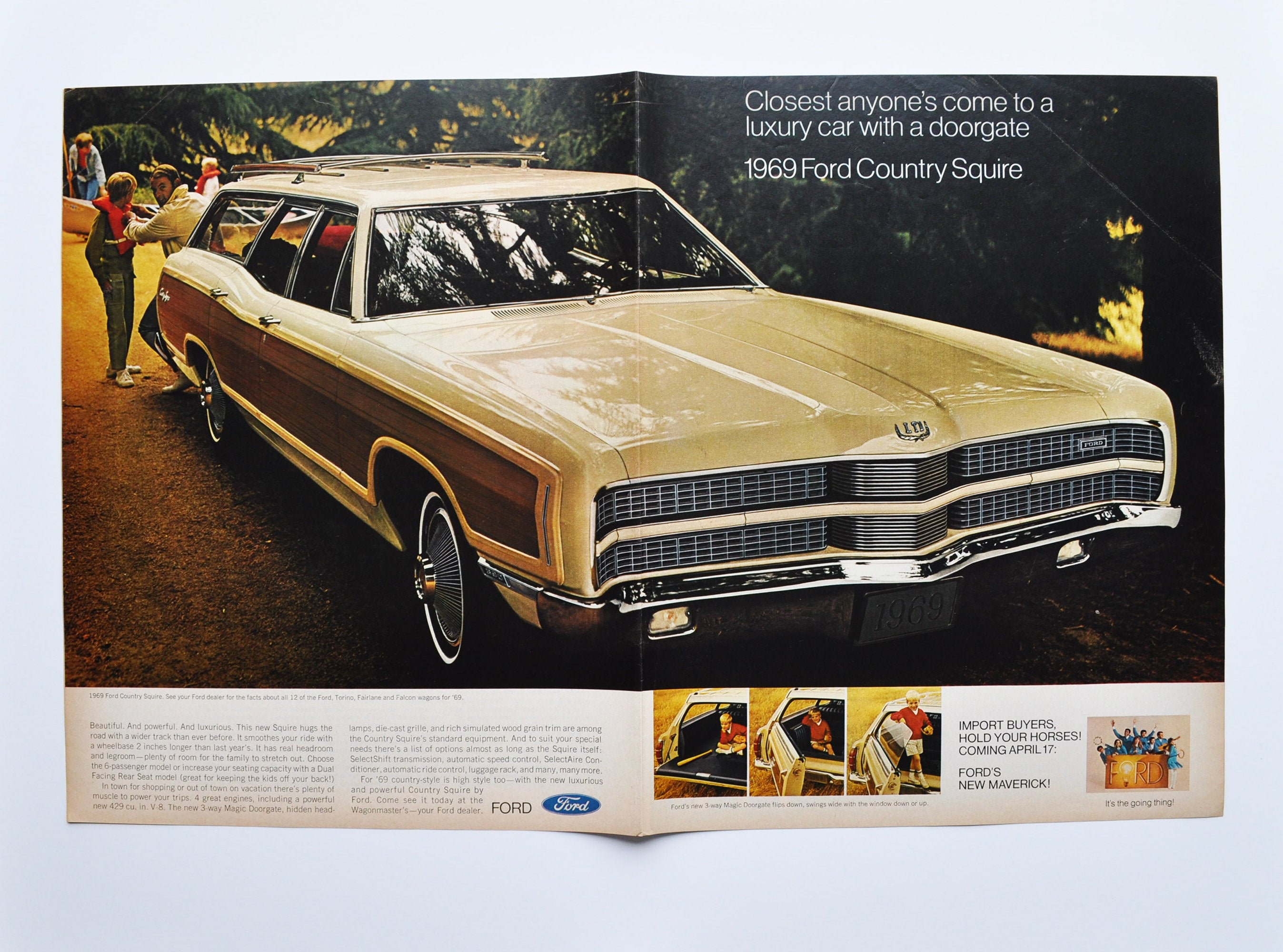 Old Print 1970 Ford LTD Country Squire Auto Ad 