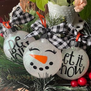 Set Of 3 Buffalo Plaid Glitter Snowman Faces Christmas Tree Ornament, Handmade Shatterproof Round Disc Ornament, Oval White Glitter Baubles