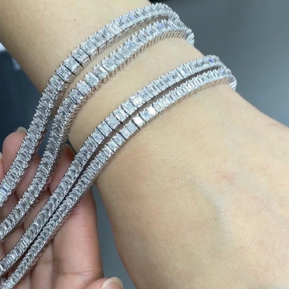 Emerald cut shop diamond tennis bracelet