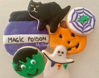 Halloween Cookies / Halloween Favors / Halloween Sugar Cookies / Trick or Treat Gifts / Trick or Treat / Halloween Cookies