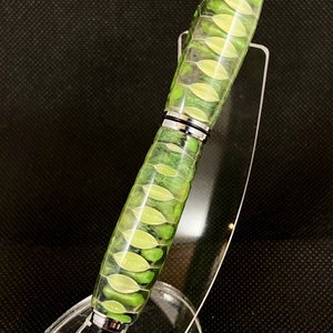 Honeycomb Aluminium Füllfederhalter aus Aluminium und Lime Green Resin. Hochwertiges Jr. Gentleman Pen Kit mit Chrom-Finish.