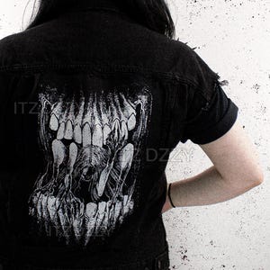 ItzDzzy | Through Your Teeth | Sew on Fabric Patch