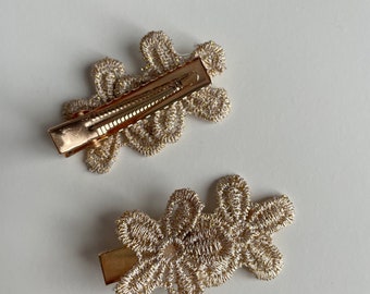 Mädchen Gold Blume Clip