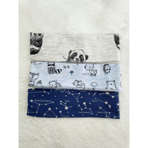 Baby-Stirnband für Jungen - blau und creme bedruckt