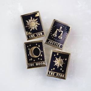 Minimalistische Tarotkaart Emaille Pins