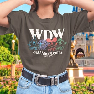 WDW Park Icons Camiseta retro de dibujos animados