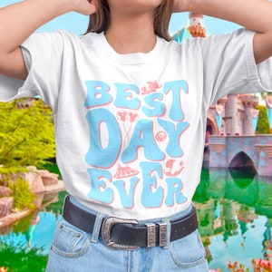 Best Day Ever Retro Groovy Style T-Shirt