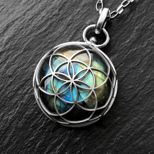 Silver Flower of life Pendant / Necklace with Labradorite Gemstone