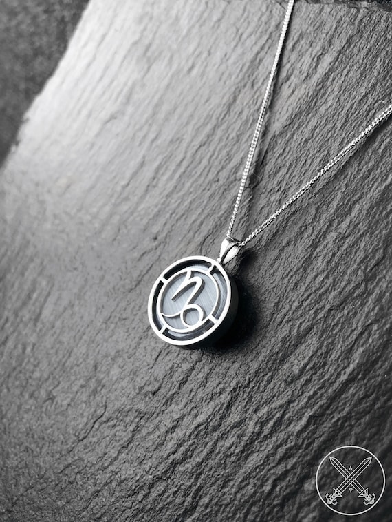 Silver Capricorn Zodiac Sign Necklace with Cat Eye Gemstone, Zodiac Jewelry, Capricorn Birthday Gift, Astrology Necklace, Zodiac Symbols