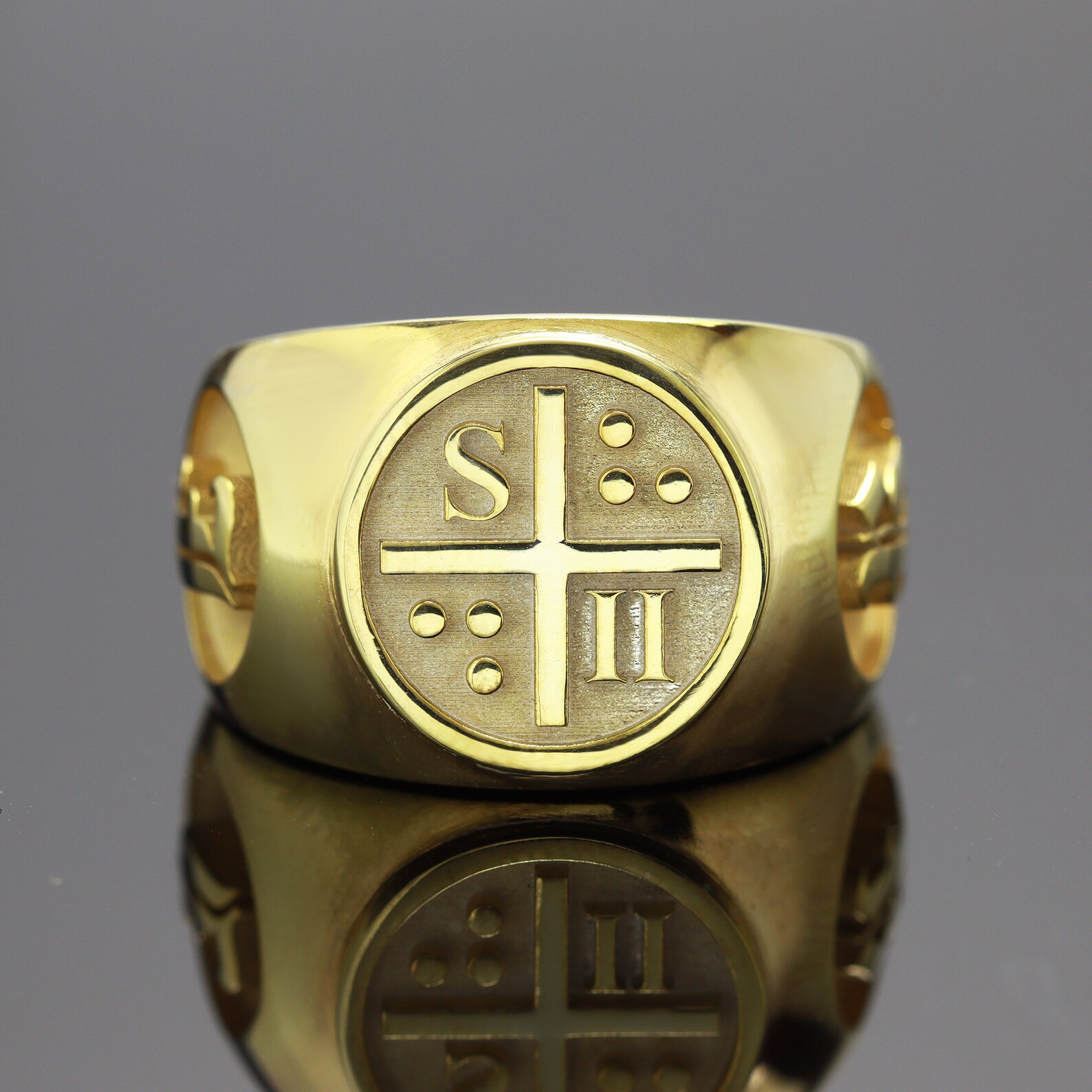 Custom Mason Ring , Initial Rings, Rosicrucian & Martinist Ring ...