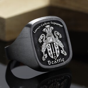 Family Crest Ring , Personalized Coat of Arms ring , Black heraldic ring , Gift for men , Large signet ring image 2