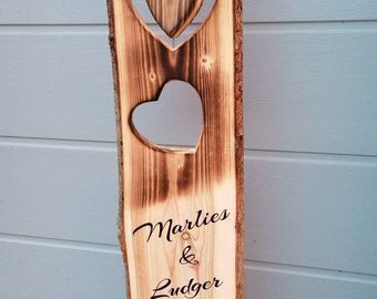 Holzstele HERZ Holzaufsteller Stele personalisiert Familienname Spruch Hochzeit Geschenk Herz Wunschbeschriftung Valentinstag