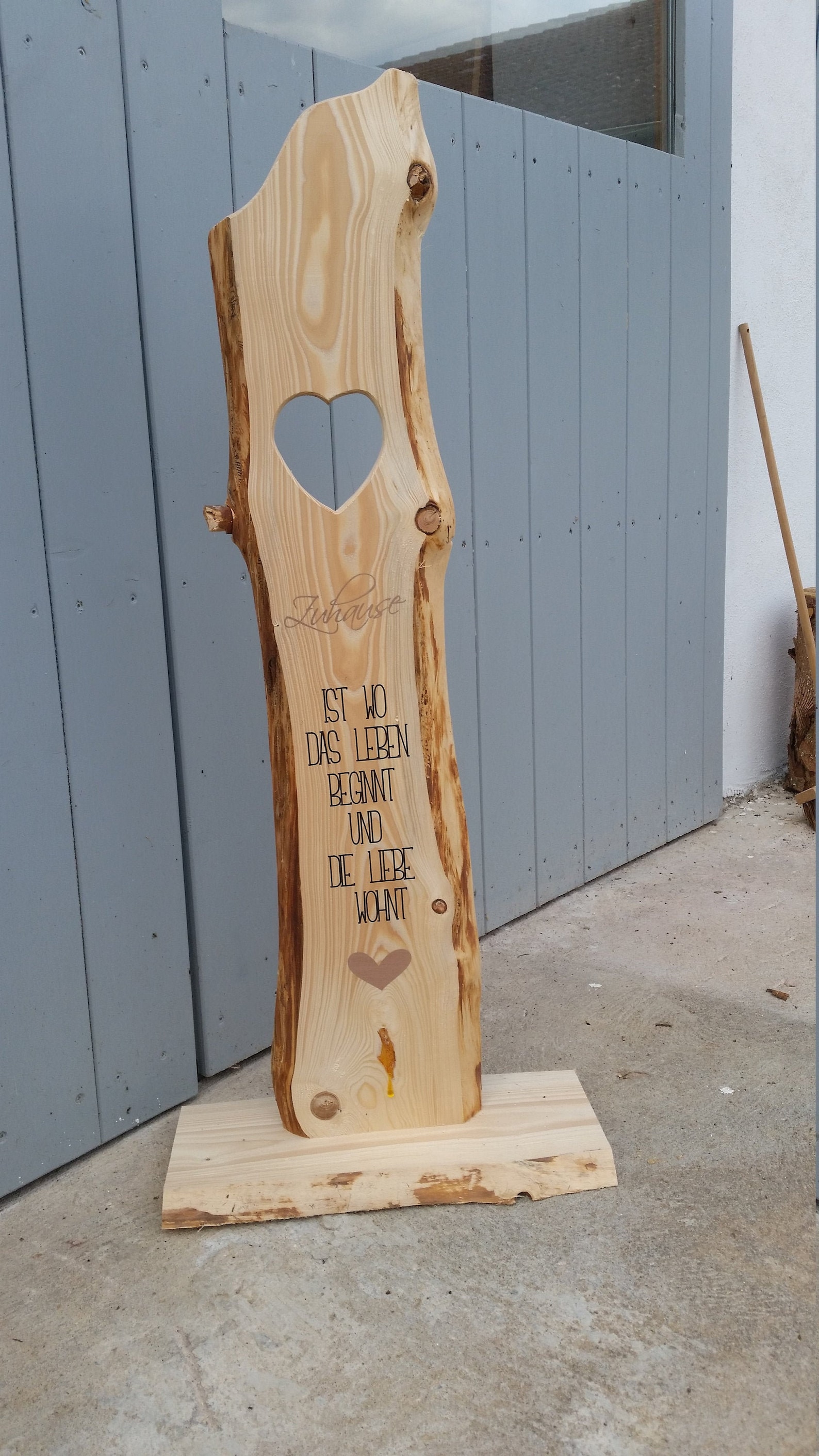 Holzstele ZUHAUSE Stele Herz Holzaufsteller Wunschbeschriftung Etsy