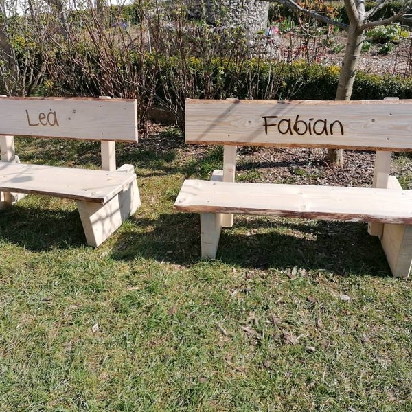 Kinderbank Sitzbank Kinder personalisiert Namen Garten