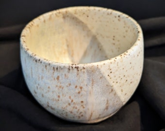 Keramikschale, gesprenkelte Schale, kleiner Übertopf, Bauernhausschale, handgefertigte Schale, Prep Bowl, Ringhalter, Schmuckhalter