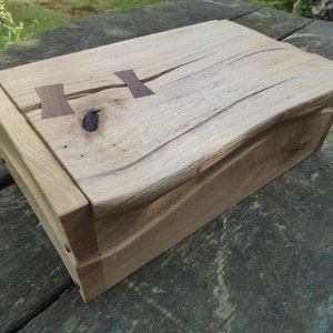 Design wooden box made of red oak