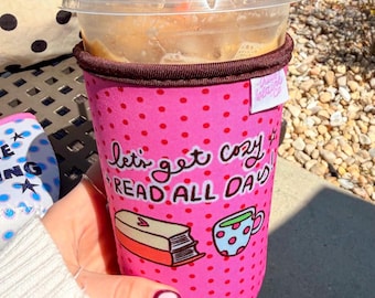 Read + Get Cozy Drink Sleeve