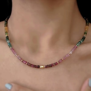 Natürliche Turmalin Perlen Halskette mehrfarbige Edelstein Halskette Turmalin Gold Choker Rohe Turmalin Halskette 14K Turmalin Schmuck
