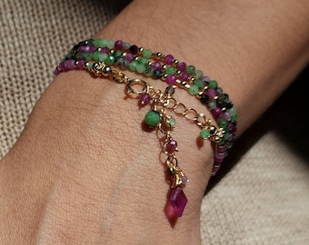 Pulsera de rubí multihebra, pulsera de cuentas de rubí natural, pulsera fina de zoisita, pulsera apilable de zoisita y rubí dorado, joyería de oro de 14 quilates con rubí