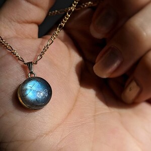 Gold Labradorite Necklace Labradorite Round Pendant Blue Flash Labradorite Pendant 14K Gemstone Necklace Natural Labradorite Necklace image 5