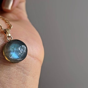 Gold Labradorite Necklace Labradorite Round Pendant Blue Flash Labradorite Pendant 14K Gemstone Necklace Natural Labradorite Necklace image 8