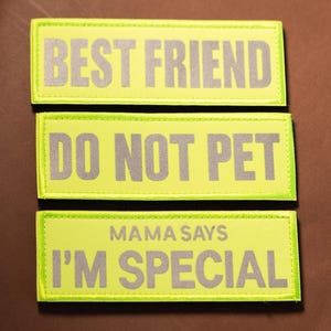 Naszywka taktyczna z odblaskowym tekstem i nadrukiem morale – naszywka z tyłu haka