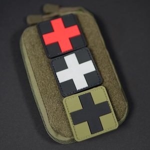 Patch Tactical Medic Cross Patch pour moral en PVC – Support médical pour crochets de premiers secours
