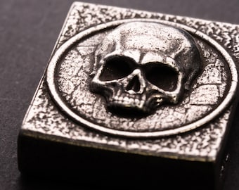 Clipe MOLLE feito à mão, acessório de metal para mochila tática.