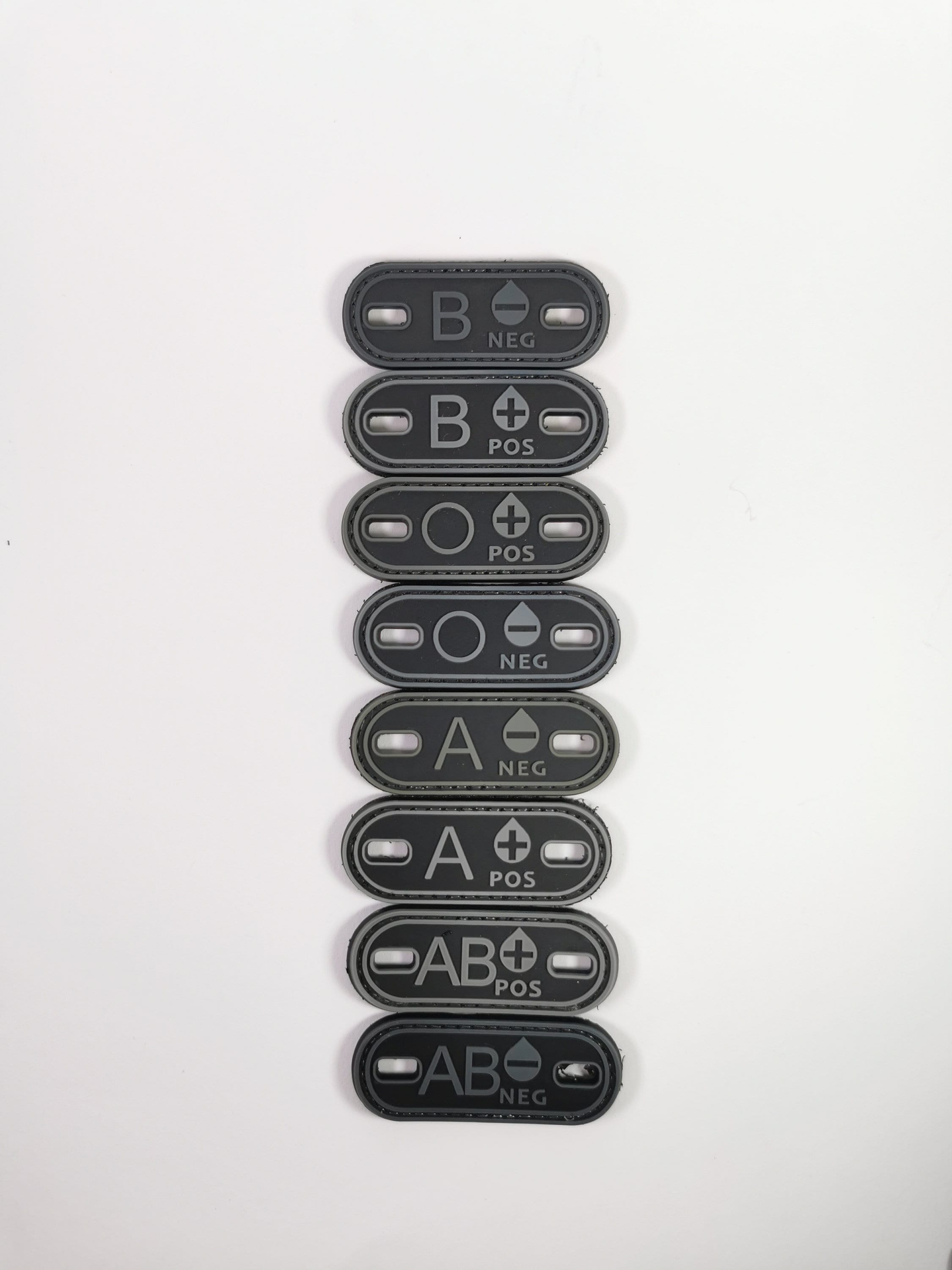 TACWRK Blutgruppe Patch AB+ PVC - SWAT Style Mit Klettrückseite