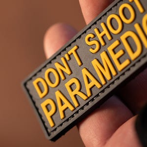 Parche táctico de PVC para moral No dispares PARAMÉDICO