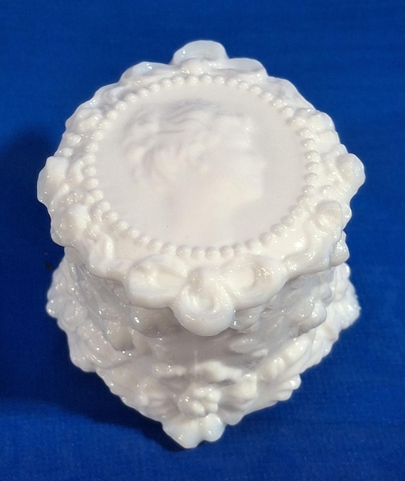 Vintage Fostoria Jenny Lind Milk Glass Dresser Jar - Etsy Vintage Fostoria Jenny Lind Milk Glass Dresser Jar - Etsy