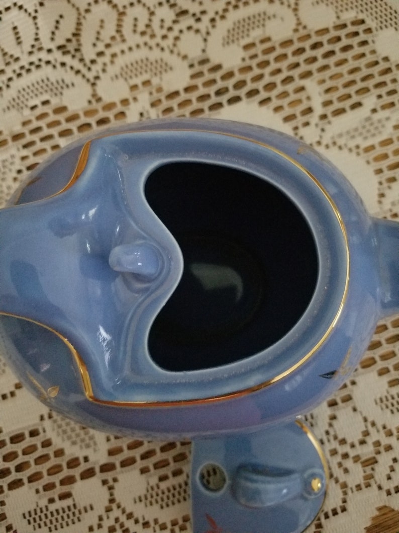 Vintage Hall 6 Cup Blue Teapot