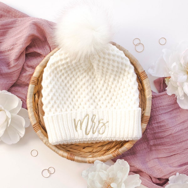 Mrs Knit Hat - Mrs Winter Hat - Mrs Hat - Mrs Pom Pom Hat- Bride Hat - Bride Gift - Newlywed gift - Bride Apparel - Newlywed Apparel