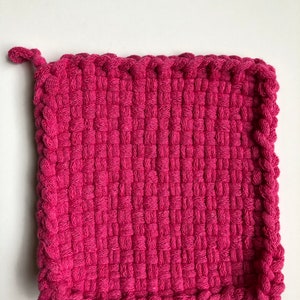 Pink potholder