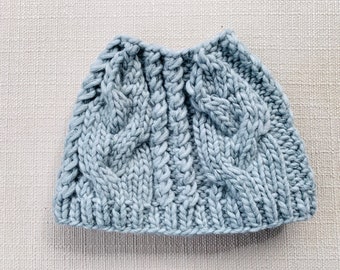 Knitted & Fleece Lined Messy Bun Hat / Pony Tail Hat - Light Gray
