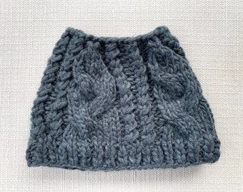 Knitted & Fleece Lined Messy Bun Hat / Pony Tail Hat - Charcoal