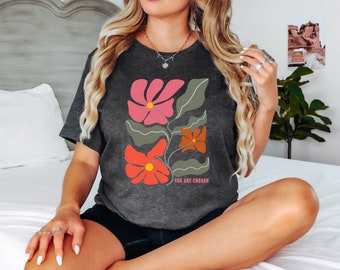 Flower Shirt, Gift For Her, Flower Shirt Aesthetic, Floral Graphic Tee, Floral Shirt, Flower T-shirt, Wild Flower Shirt, Wildflower T-shirt