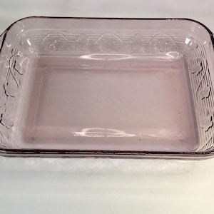 Floral Print Amethyst Oven Proof Rectangular Baking Dish 3 QT 14" Long 9"Wide